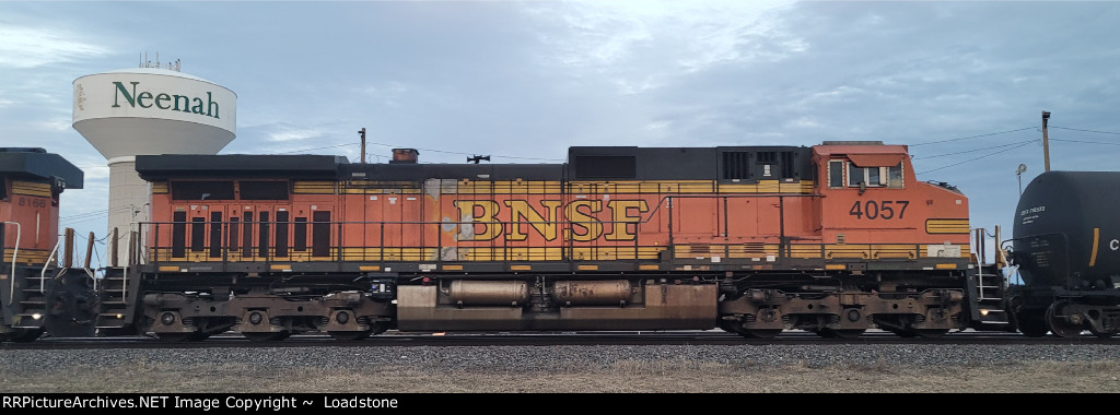 BNSF 4057